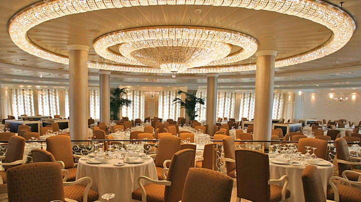 Oceania Cruises Grand Dining Room_2.jpg